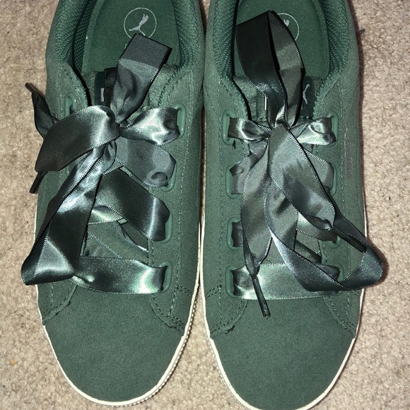 Puma Platform Shoes - Picture 3 of 5